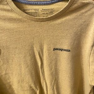 Patagonia long sleeved T-shirt